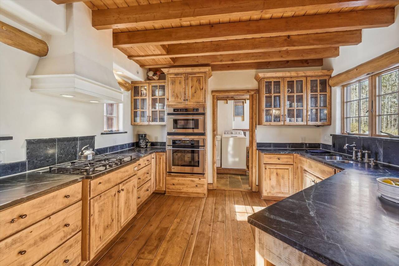 Kitchen - Endless Trails Cabin - Silverthorne Vacation Rental Kitchen - Endless Trails Cabin - Silverthorne Vacation Rental