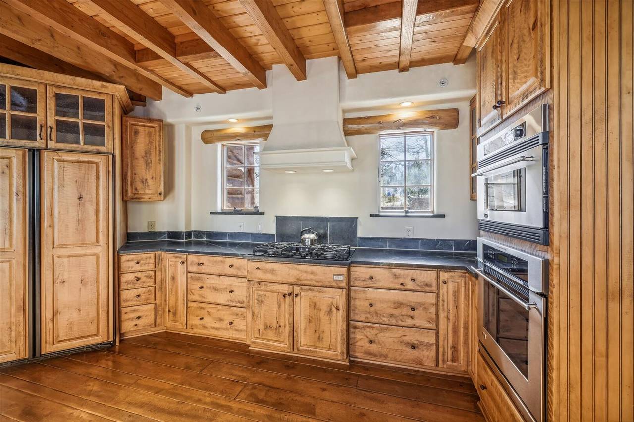 Kitchen - Endless Trails Cabin - Silverthorne Vacation Rental Kitchen - Endless Trails Cabin - Silverthorne Vacation Rental