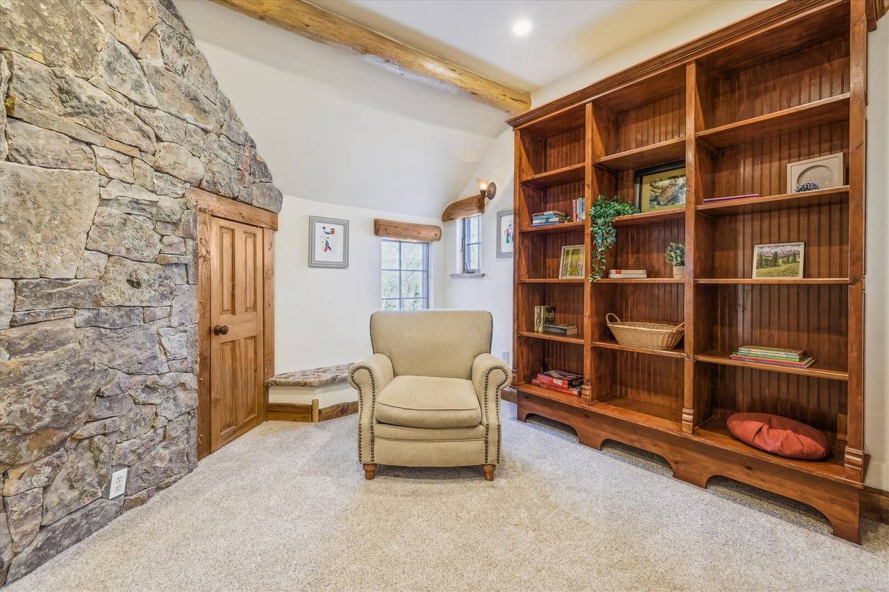 Loft - Endless Trails Cabin - Silverthorne Vacation Rental Loft - Endless Trails Cabin - Silverthorne Vacation Rental