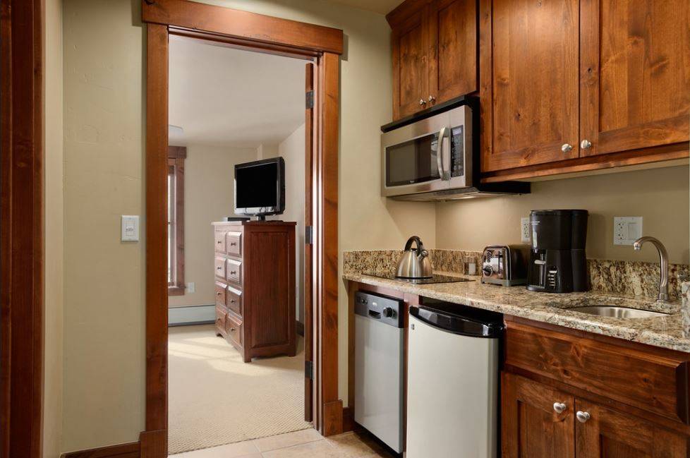 Kitchenette - Grand Lodge on Peak 7 - Breckenridge Vacation Rental Kitchenette - Grand Lodge on Peak 7 - Breckenridge Vacation Rental