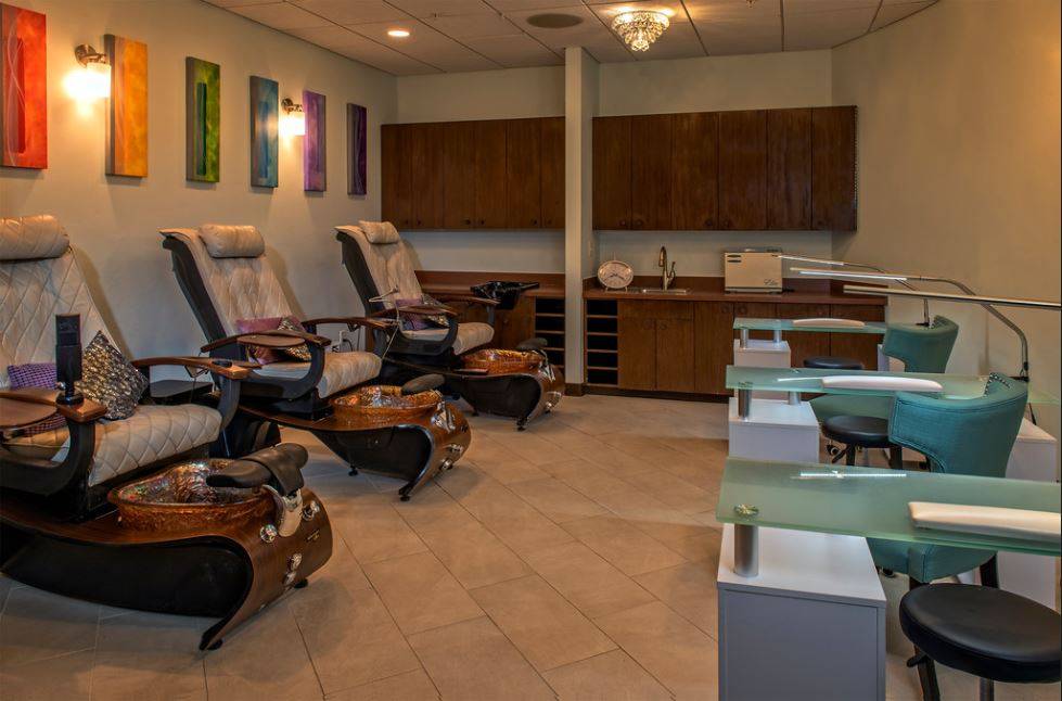 Resort Amenities - Grand Lodge on Peak 7 - Breckenridge Vacation Rental Resort Amenities - Grand Lodge on Peak 7 - Breckenridge Vacation Rental