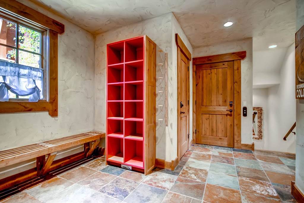Mud Room - Hatari Lodge - Breckenridge Vacation Rental Mud Room - Hatari Lodge - Breckenridge Vacation Rental