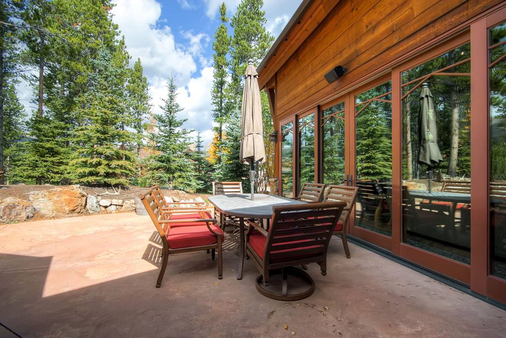 Exterior - Hatari Lodge - Breckenridge Vacation Rental Exterior - Hatari Lodge - Breckenridge Vacation Rental