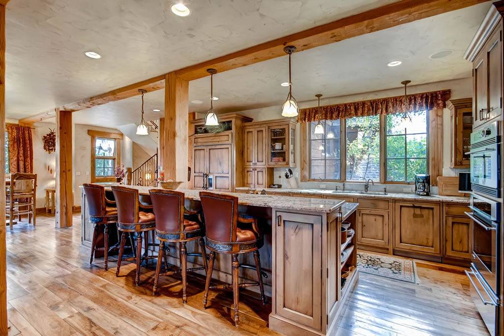 Kitchen - Hatari Lodge - Breckenridge Vacation Rental Kitchen - Hatari Lodge - Breckenridge Vacation Rental