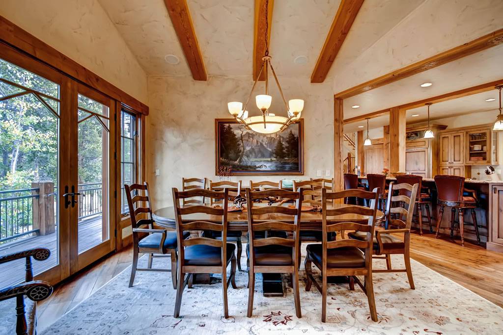 Dining Area - Hatari Lodge - Breckenridge Vacation Rental Dining Area - Hatari Lodge - Breckenridge Vacation Rental
