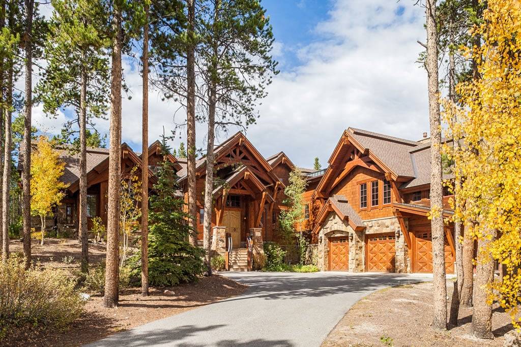Exterior - Hatari Lodge - Breckenridge Vacation Rental Exterior - Hatari Lodge - Breckenridge Vacation Rental