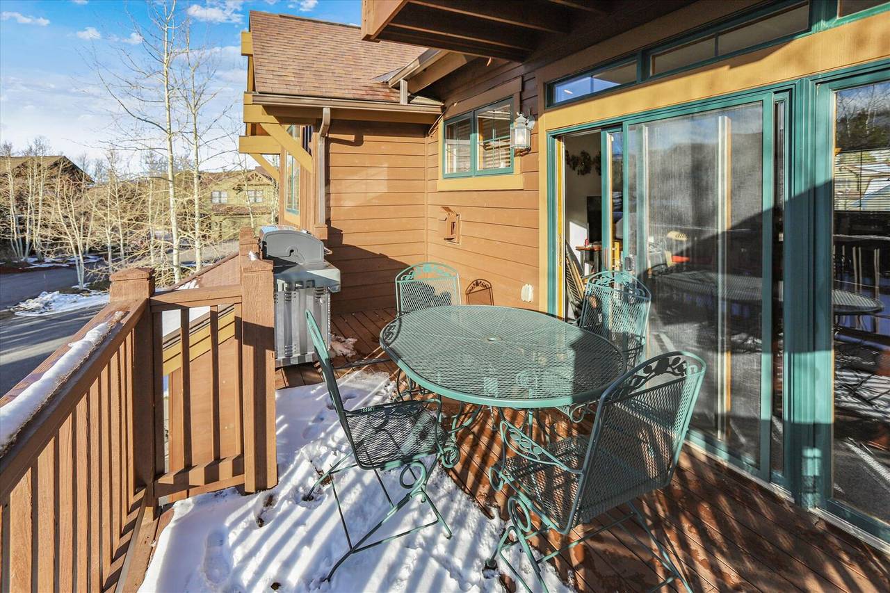 Balcony - Highland Greens 66 - Breckenridge Vacation Rental Balcony - Highland Greens 66 - Breckenridge Vacation Rental