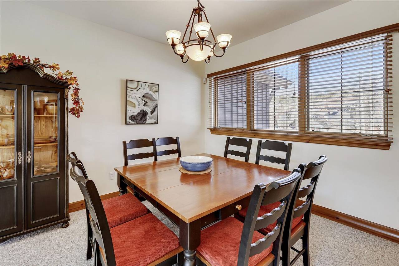 Dining Area - Highland Greens 66 - Breckenridge Vacation Rental Dining Area - Highland Greens 66 - Breckenridge Vacation Rental