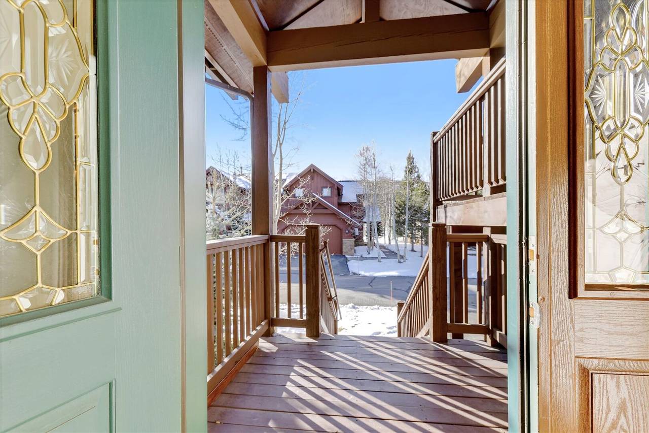 Entry - Highland Greens 66 - Breckenridge Vacation Rental Entry - Highland Greens 66 - Breckenridge Vacation Rental