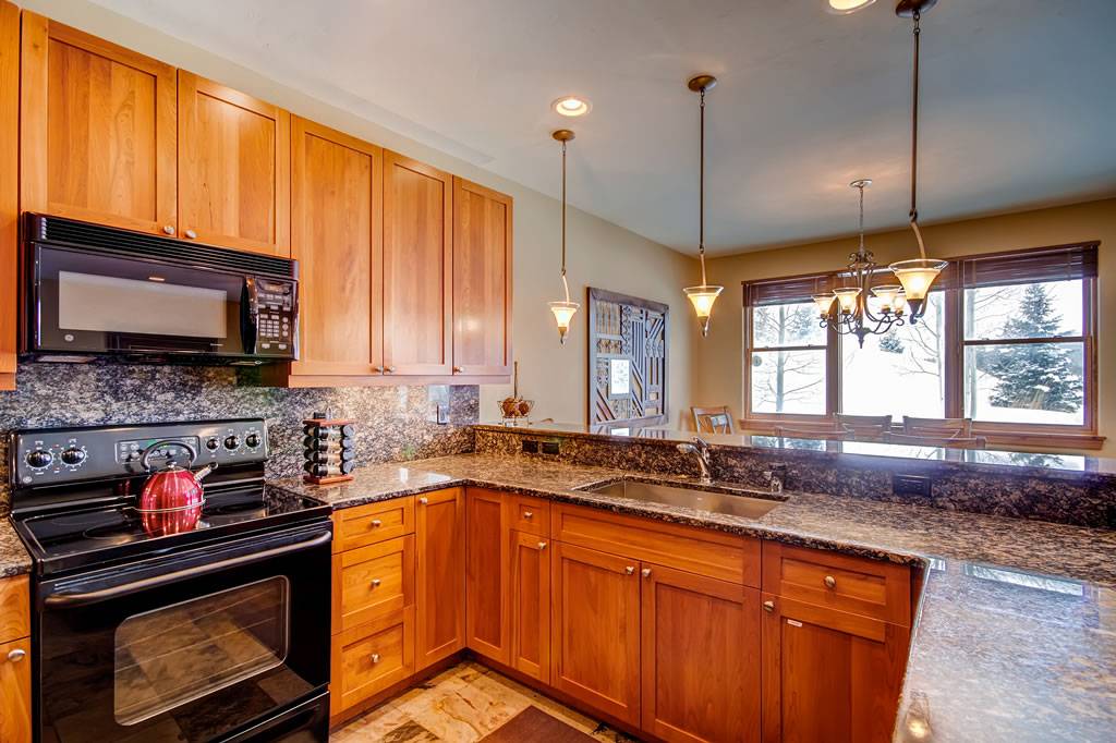 Kitchen - Highland Greens 93 - Breckenridge Vacation Rental Kitchen - Highland Greens 93 - Breckenridge Vacation Rental