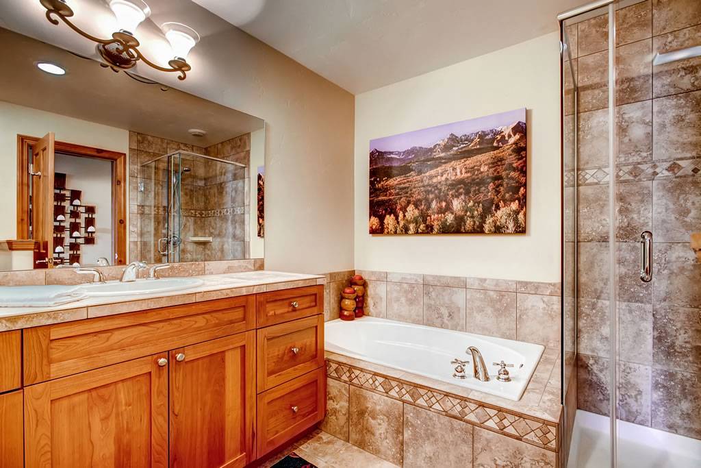Bathroom - Highland Greens 93 - Breckenridge Vacation Rental Bathroom - Highland Greens 93 - Breckenridge Vacation Rental