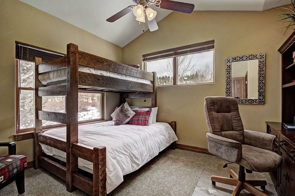Bedroom - Highland Greens 93 - Breckenridge Vacation Rental Bedroom - Highland Greens 93 - Breckenridge Vacation Rental