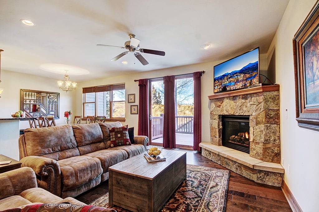 Living Room - Highland Greens 93 - Breckenridge Vacation Rental Living Room - Highland Greens 93 - Breckenridge Vacation Rental