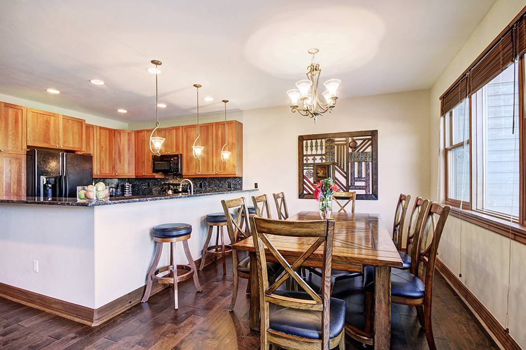 Dining Area - Highland Greens 93 - Breckenridge Vacation Rental Dining Area - Highland Greens 93 - Breckenridge Vacation Rental