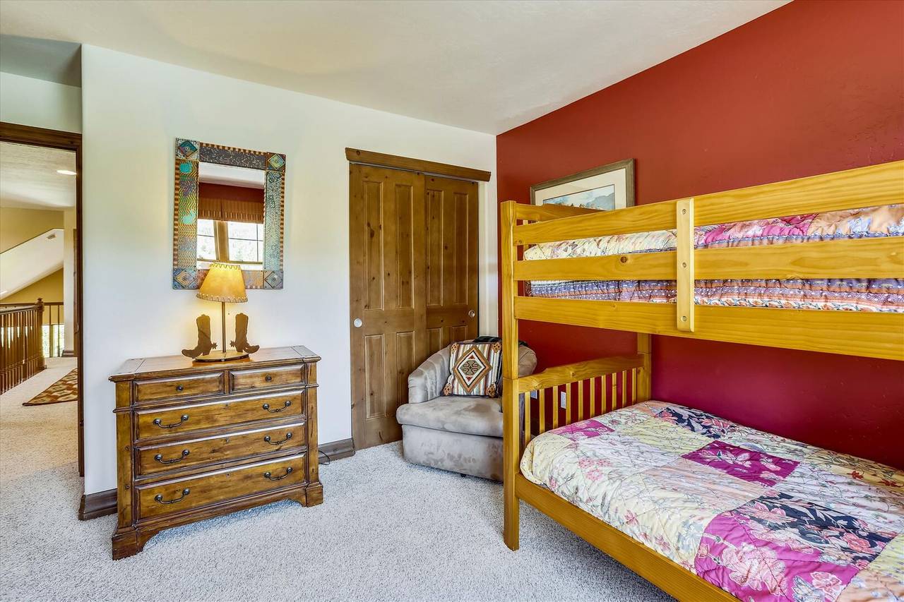 Bedroom - Highland Greens Comfort - Breckenridge Vacation Rental Bedroom - Highland Greens Comfort - Breckenridge Vacation Rental