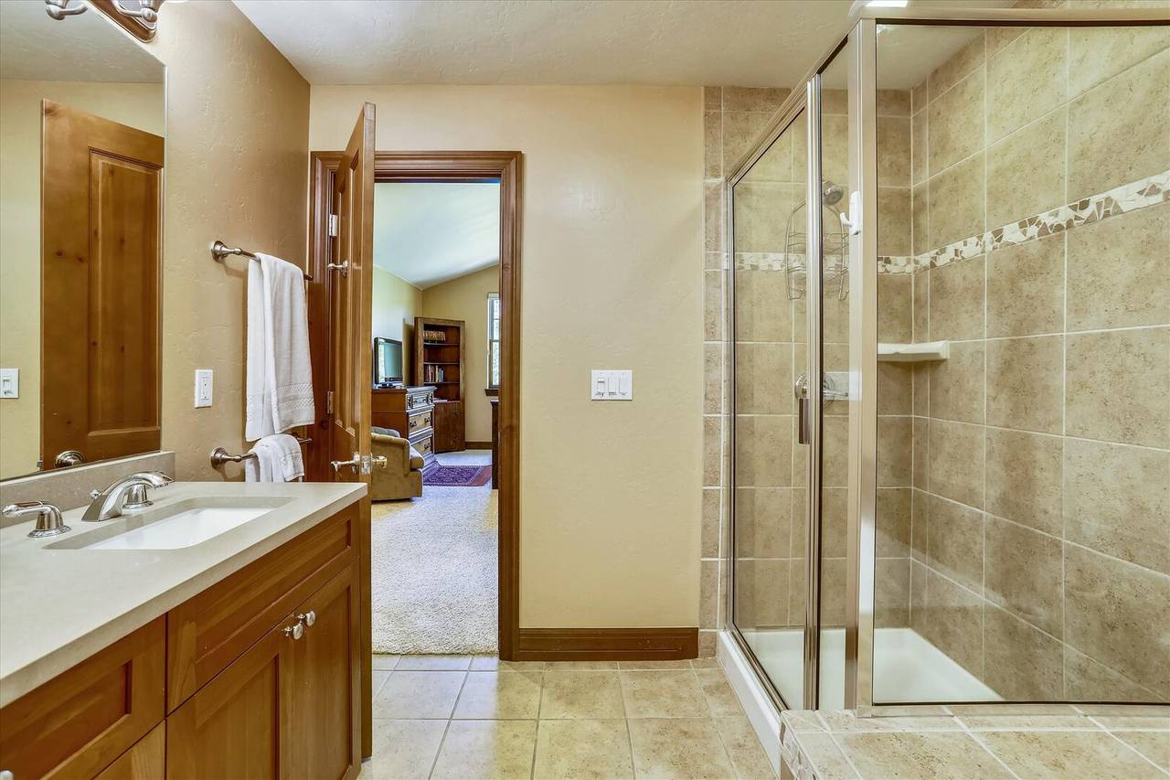 Bathroom - Highland Greens Comfort - Breckenridge Vacation Rental Bathroom - Highland Greens Comfort - Breckenridge Vacation Rental
