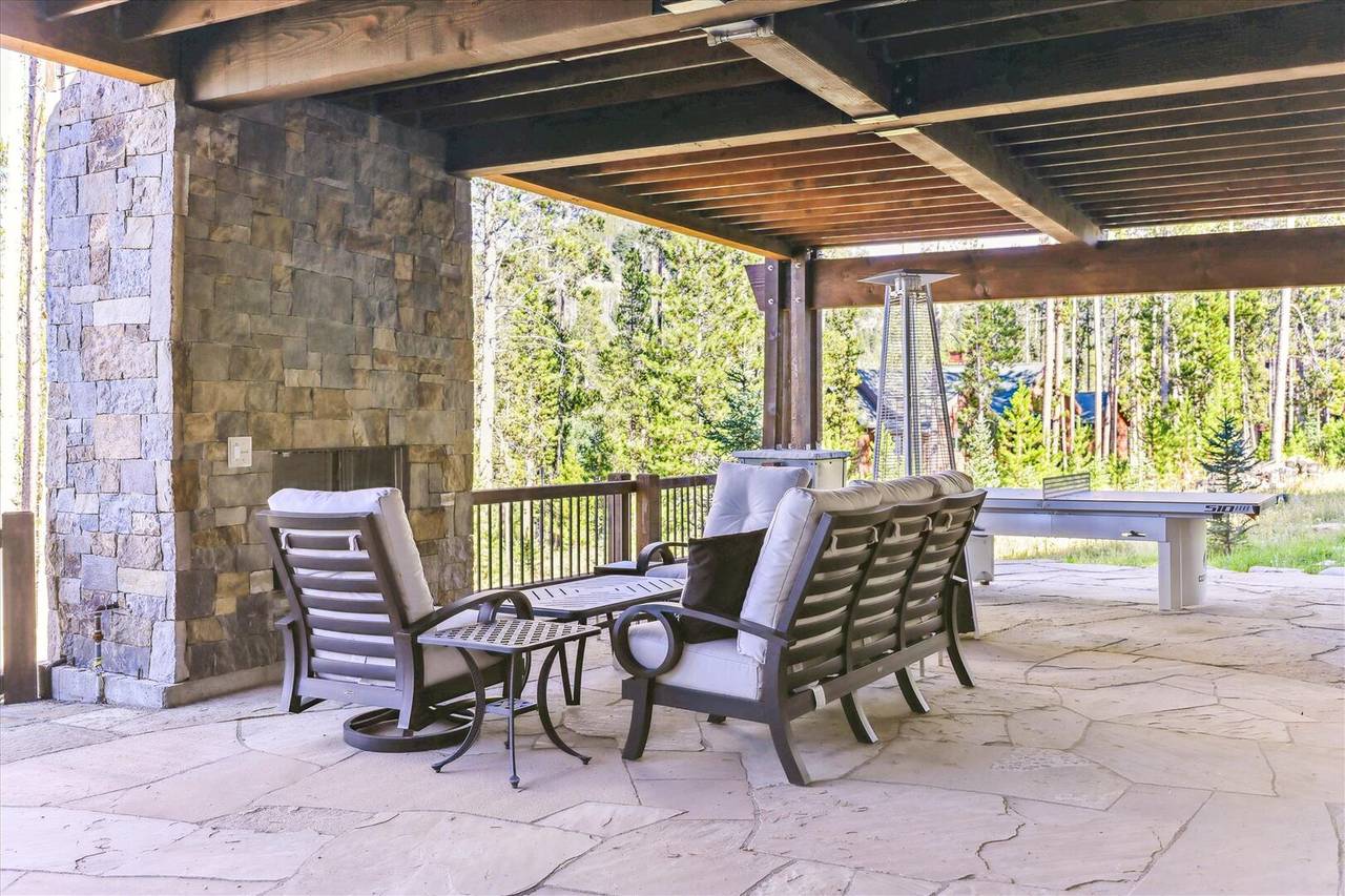 Deck/Patio - Highlands Hideaway - Breckenridge Vacation Rental Deck/Patio - Highlands Hideaway - Breckenridge Vacation Rental