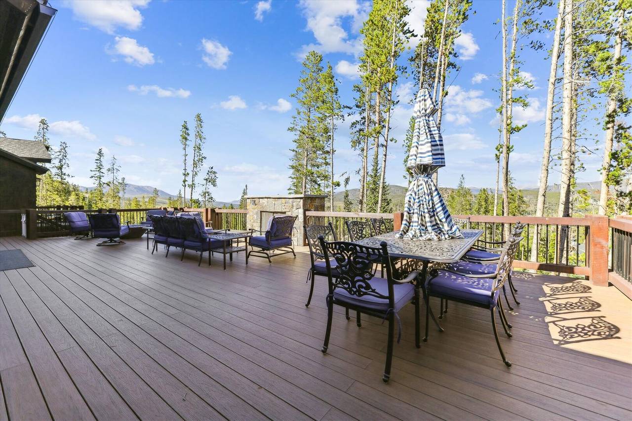 Deck/Patio - Highlands Hideaway - Breckenridge Vacation Rental Deck/Patio - Highlands Hideaway - Breckenridge Vacation Rental
