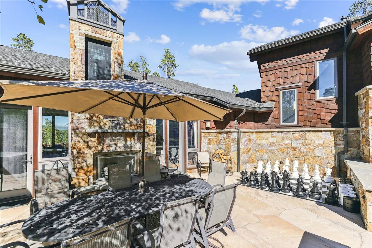 Deck/Patio - Highlands Hideaway - Breckenridge Vacation Rental Deck/Patio - Highlands Hideaway - Breckenridge Vacation Rental
