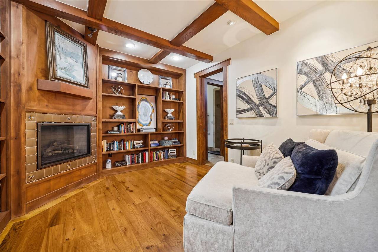 Living Area - Highlands Hideaway - Breckenridge Vacation Rental Living Area - Highlands Hideaway - Breckenridge Vacation Rental