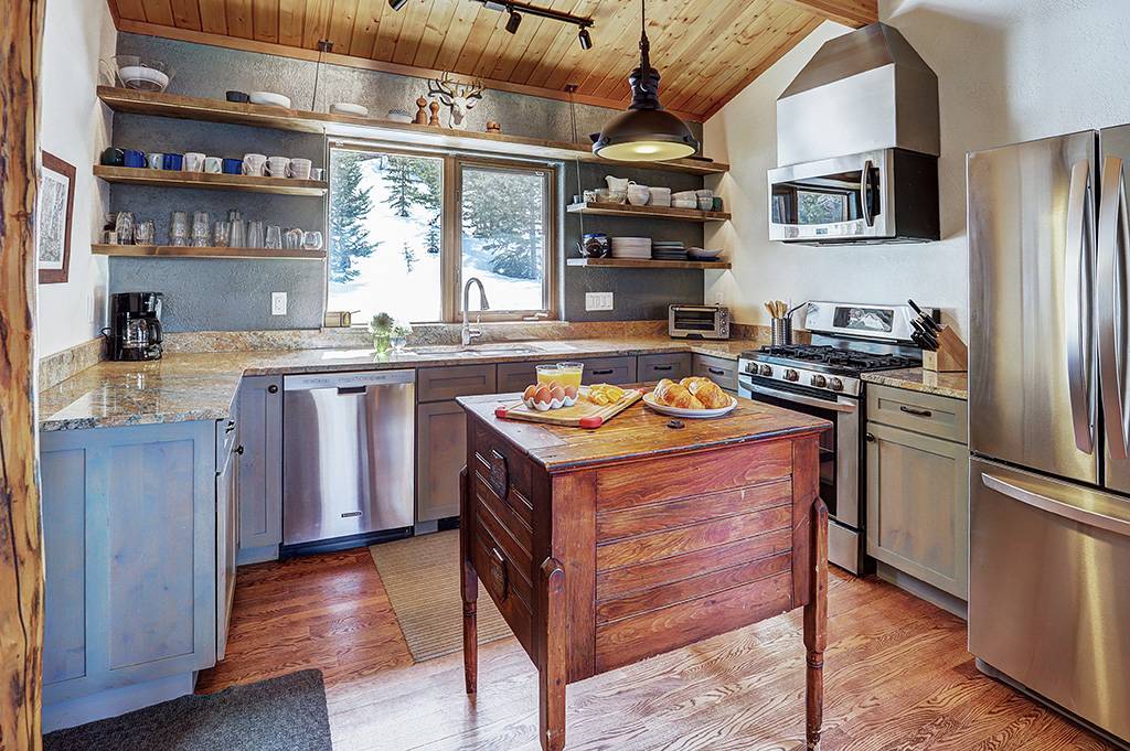 Kitchen - Lodge at Boreas Pass - Breckenridge Vacation Renal Kitchen - Lodge at Boreas Pass - Breckenridge Vacation Renal