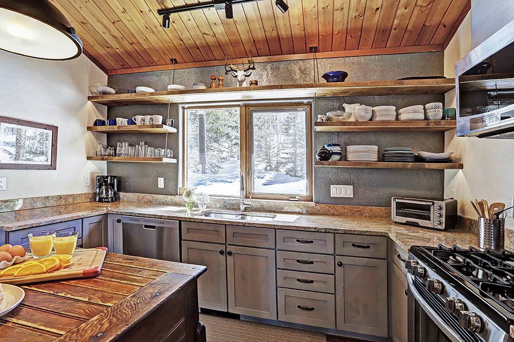 Kitchen - Lodge at Boreas Pass - Breckenridge Vacation Renal Kitchen - Lodge at Boreas Pass - Breckenridge Vacation Renal