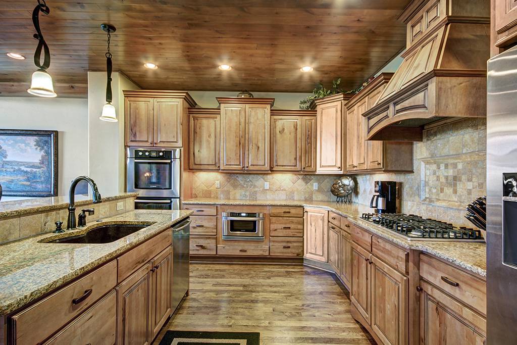 Kitchen - Lofty Fox Villa - Breckenridge Vacation Rental Kitchen - Lofty Fox Villa - Breckenridge Vacation Rental