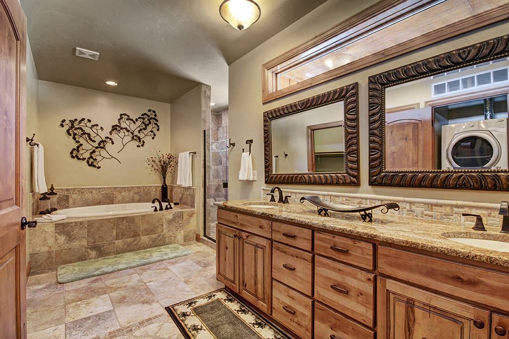 Bathroom - Lofty Fox Villa - Breckenridge Vacation Rental Bathroom - Lofty Fox Villa - Breckenridge Vacation Rental