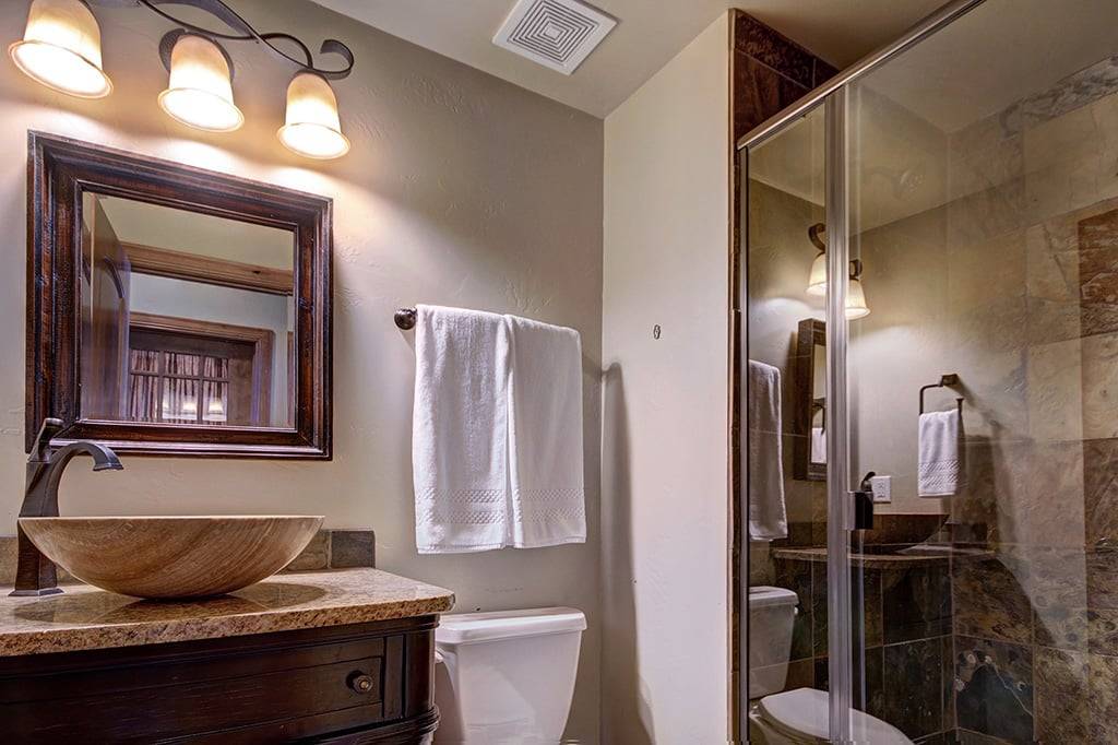 Bathroom - Lofty Fox Villa - Breckenridge Vacation Rental Bathroom - Lofty Fox Villa - Breckenridge Vacation Rental