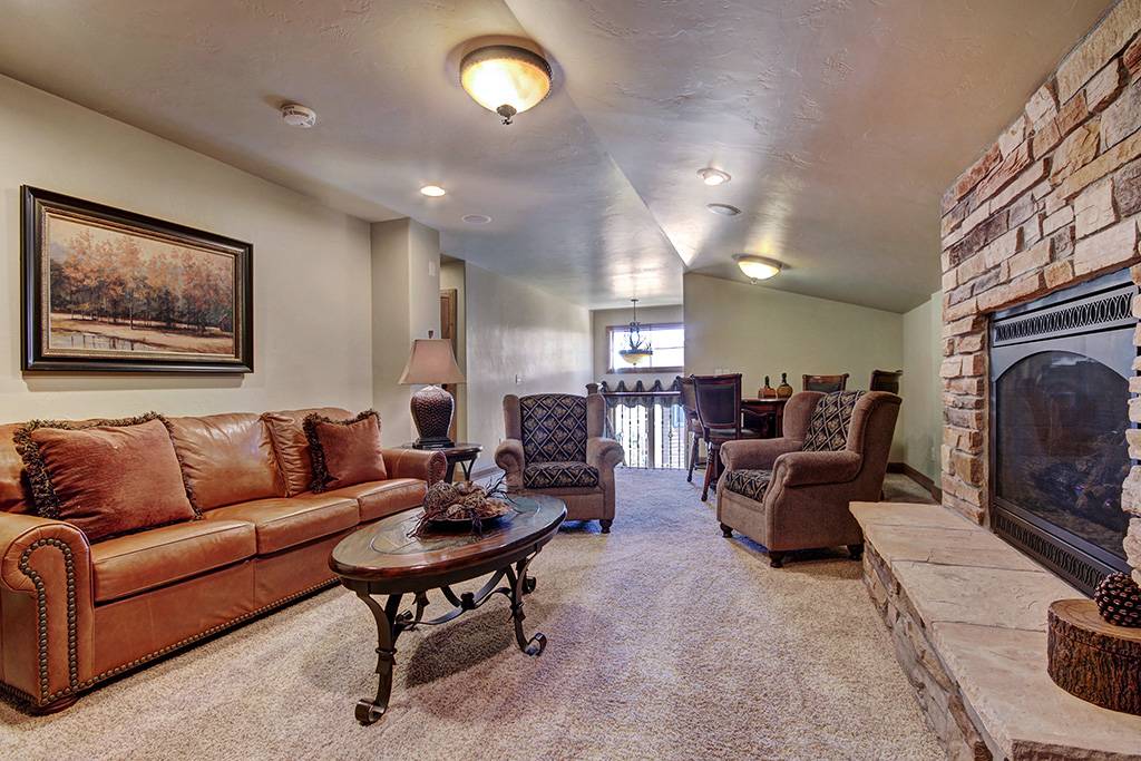Living Area - Lofty Fox Villa - Breckenridge Vacation Rental Living Area - Lofty Fox Villa - Breckenridge Vacation Rental