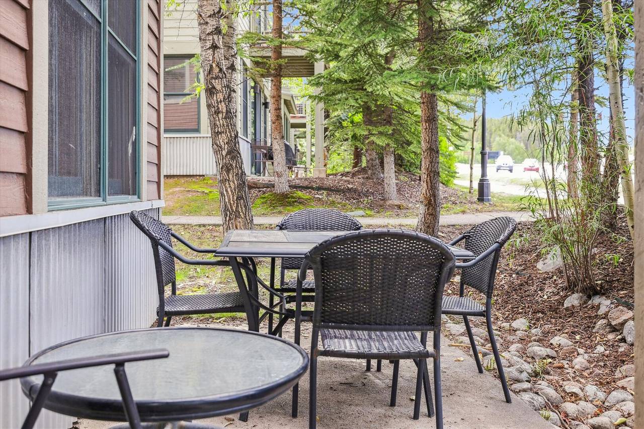 Patio - Main Street Junction 28 - Breckenridge Vacation Rental Patio - Main Street Junction 28 - Breckenridge Vacation Rental