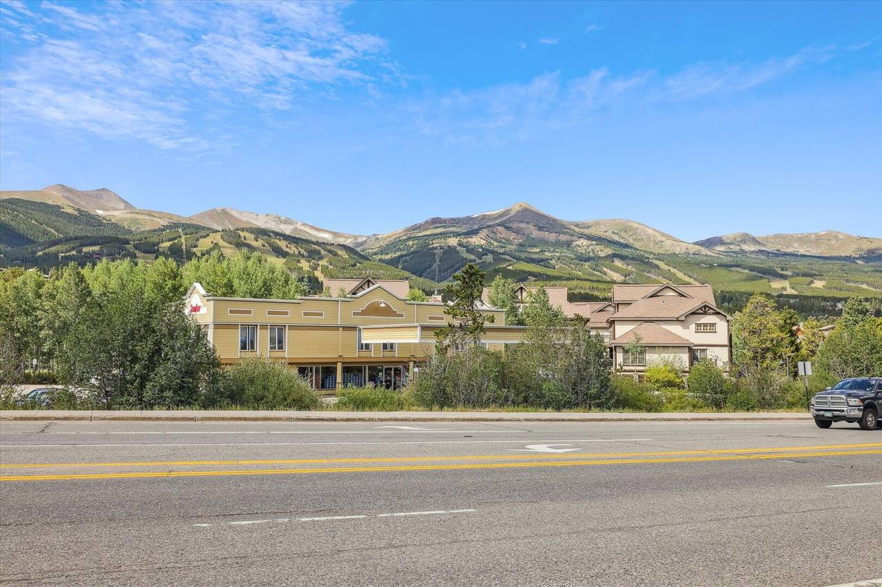 Exterior - Main Street Junction 28 - Breckenridge Vacation Rental Exterior - Main Street Junction 28 - Breckenridge Vacation Rental