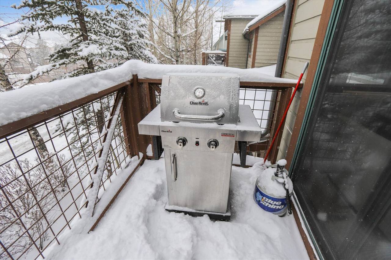 Balcony - Main Street Junction 29 - Breckenridge Vacation Rental Balcony - Main Street Junction 29 - Breckenridge Vacation Rental