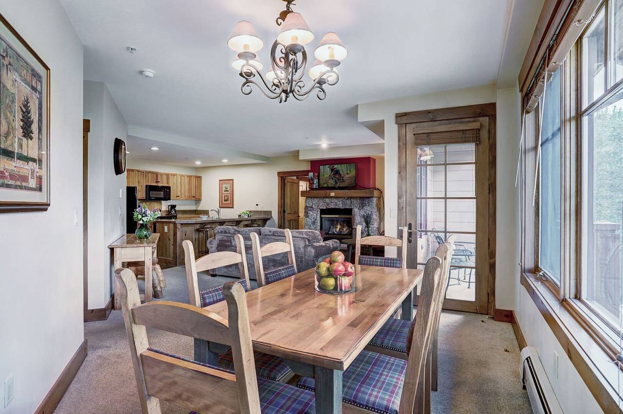Dining Area - Mountain Thunder Lodge 1209 - Breckenridge Vacation Rental Dining Area - Mountain Thunder Lodge 1209 - Breckenridge Vacation Rental