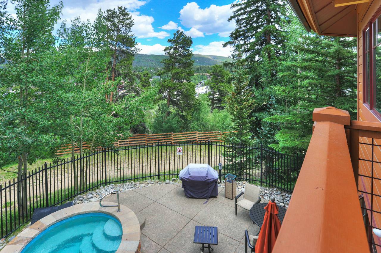 Mountain Thunder Amenities - Mountain Thunder Lodge 1209 - Breckenridge Vacation Rental Mountain Thunder Amenities - Mountain Thunder Lodge 1209 - Breckenridge Vacation Rental