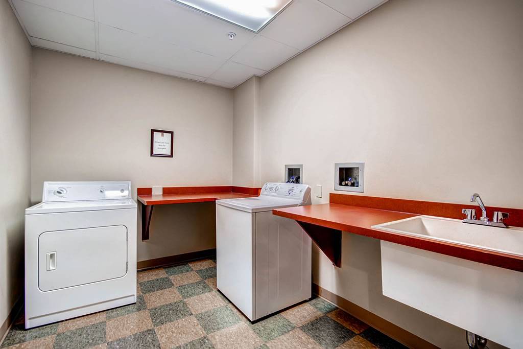 Mountain Thunder Lodge Amenities - Mountain Thunder Lodge 305 - Breckenridge Vacation Rental Mountain Thunder Lodge Amenities - Mountain Thunder Lodge 305 - Breckenridge Vacation Rental