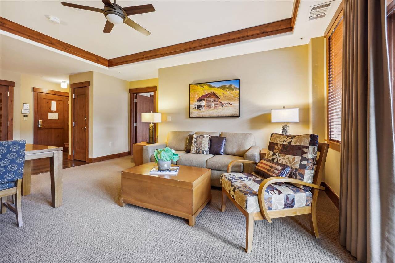 Living Room - One Ski Hill Place 8307 - Breckenridge Vacation Rental Living Room - One Ski Hill Place 8307 - Breckenridge Vacation Rental