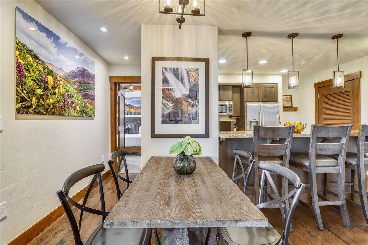 Dining Area - One Ski Hill Place 8312 - Breckenridge Vacation Rental Dining Area - One Ski Hill Place 8312 - Breckenridge Vacation Rental