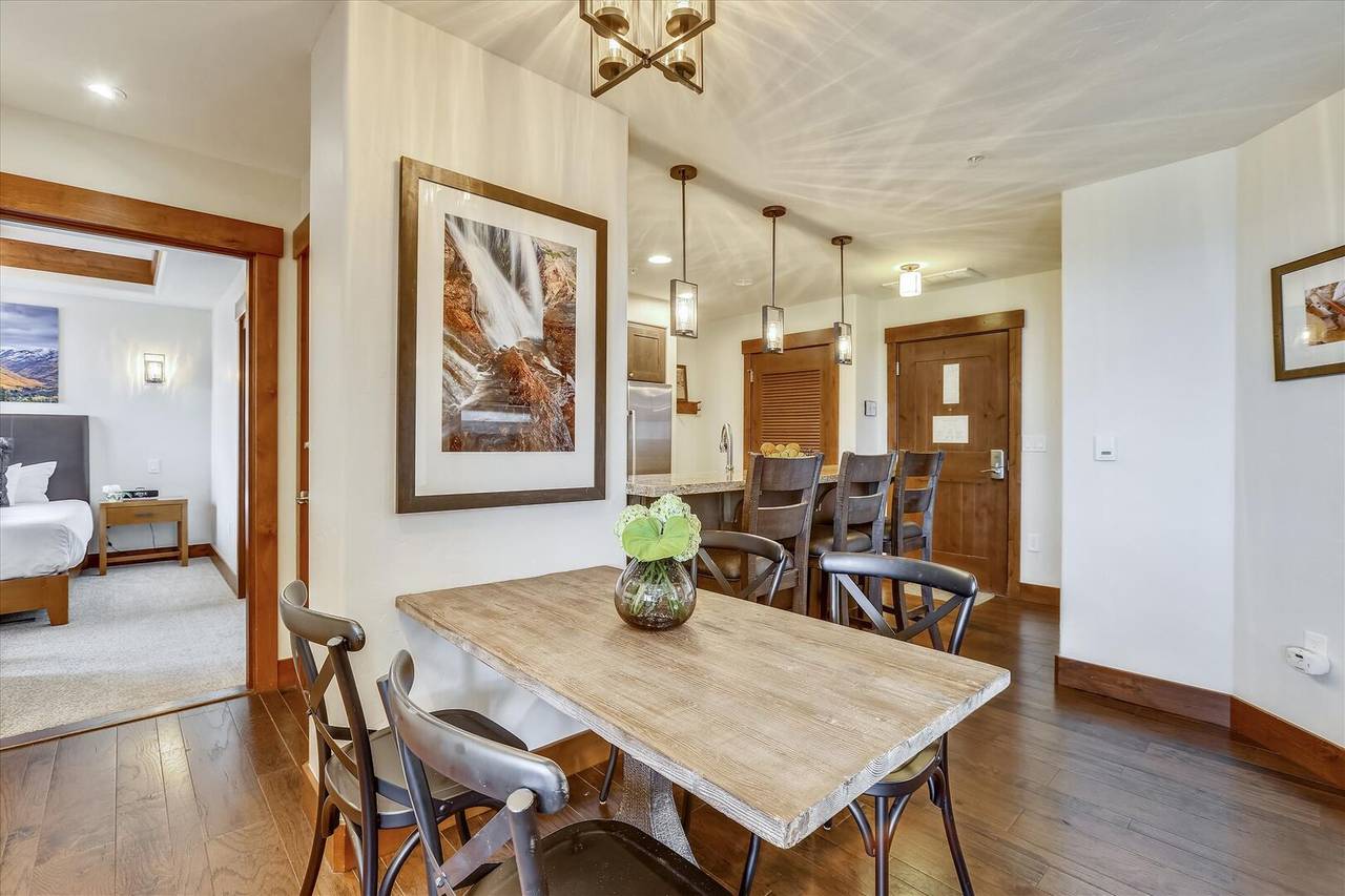 Dining Area - One Ski Hill Place 8312 - Breckenridge Vacation Rental Dining Area - One Ski Hill Place 8312 - Breckenridge Vacation Rental