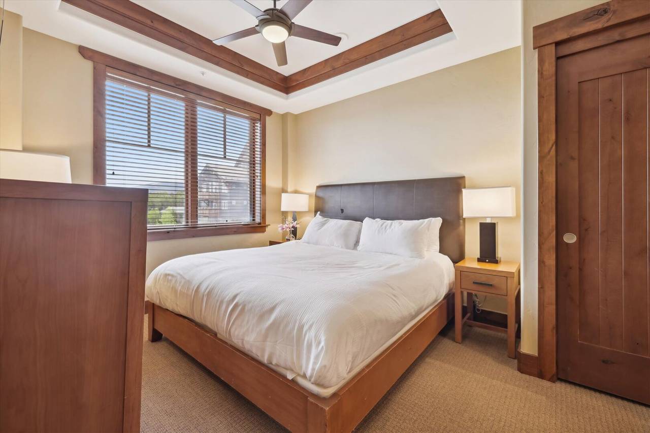 Bedroom - One Ski Hill Place 8312 - Breckenridge Vacation Rental Bedroom - One Ski Hill Place 8312 - Breckenridge Vacation Rental