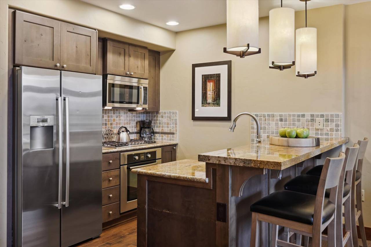 Kitchen - One Ski Hill Place 8312 - Breckenridge Vacation Rental Kitchen - One Ski Hill Place 8312 - Breckenridge Vacation Rental