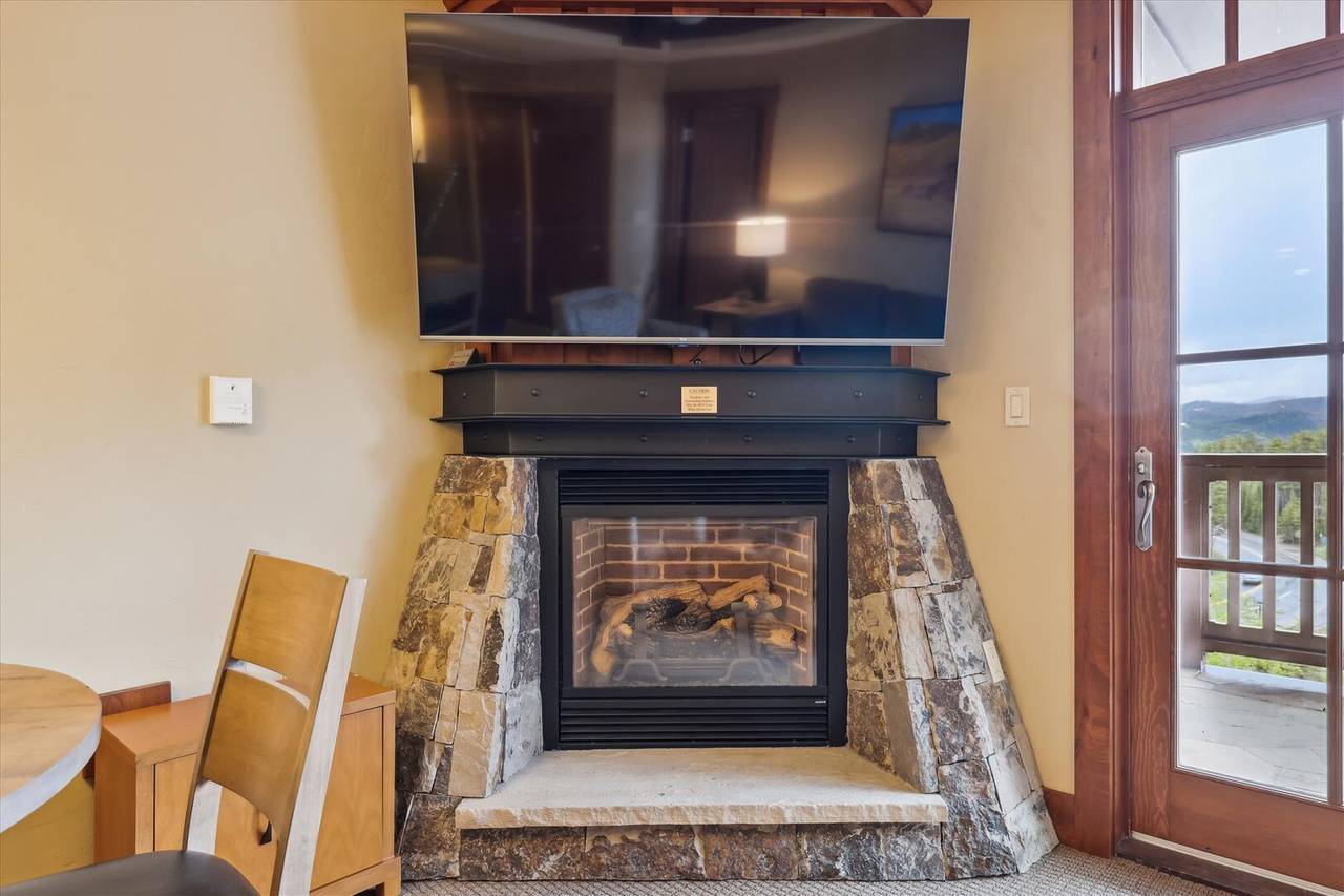 Living Area - One Ski Hill Place 8312 - Breckenridge Vacation Rental Living Area - One Ski Hill Place 8312 - Breckenridge Vacation Rental