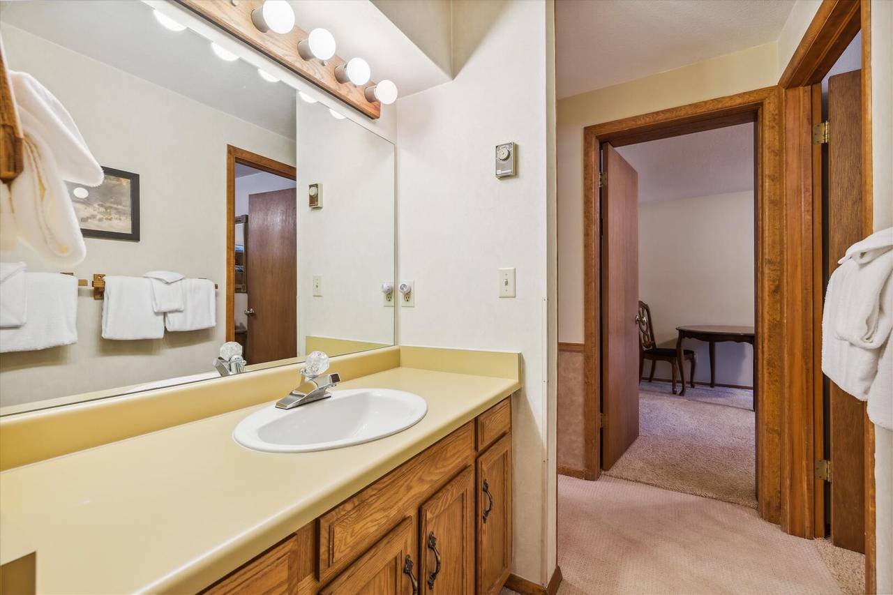 Bathroom - Peak One 107 - Frisco Vacation Rental Bathroom - Peak One 107 - Frisco Vacation Rental