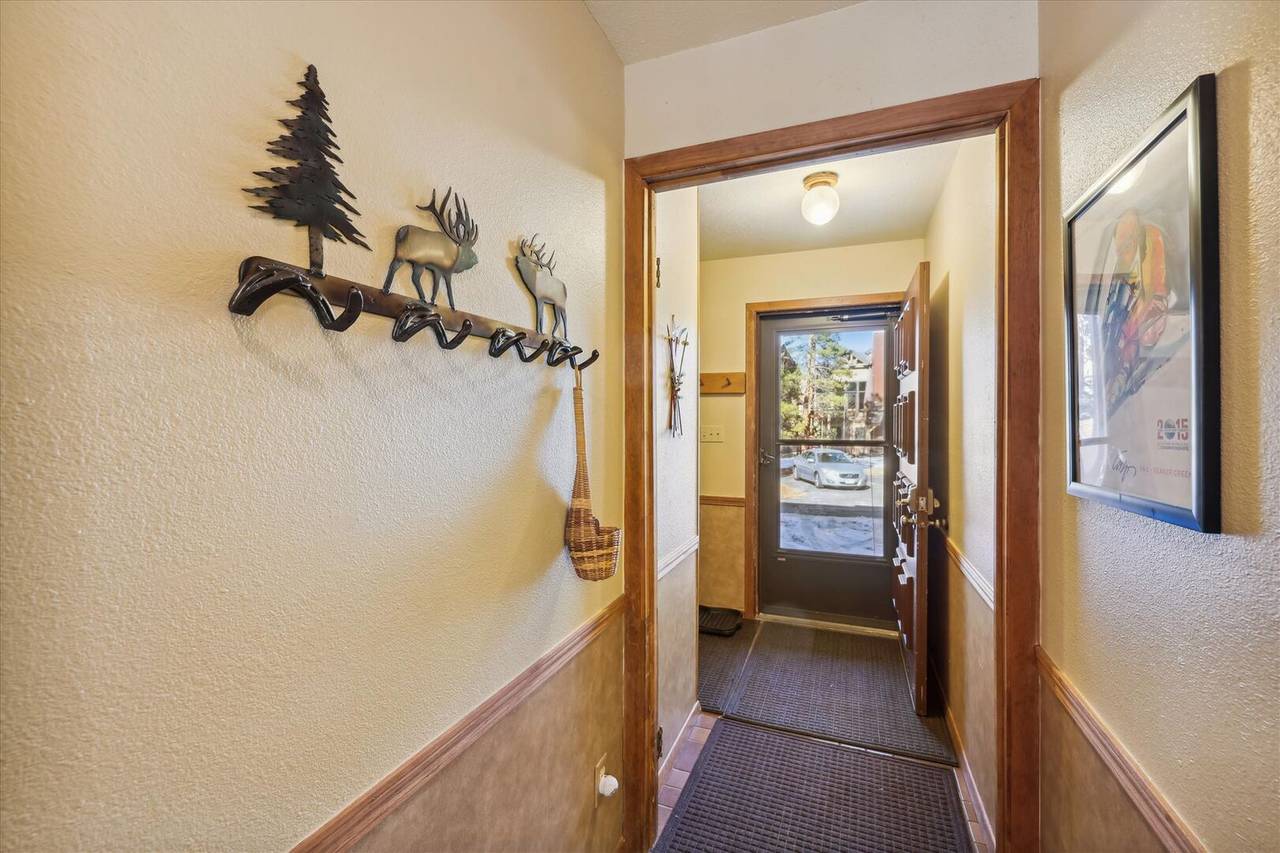 Entry - Peak One 107 - Frisco Vacation Rental Entry - Peak One 107 - Frisco Vacation Rental