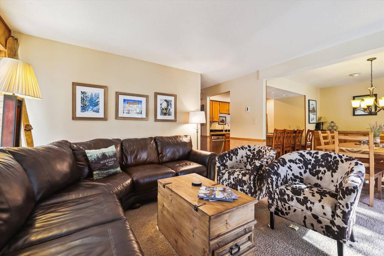 Living Area - Peak One 107 - Frisco Vacation Rental Living Area - Peak One 107 - Frisco Vacation Rental