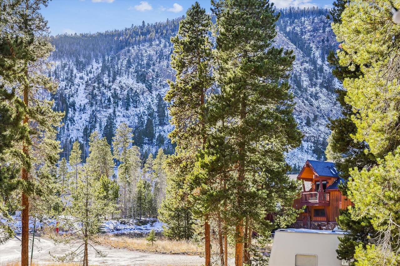 Exterior - Peak One 107 - Frisco Vacation Rental Exterior - Peak One 107 - Frisco Vacation Rental