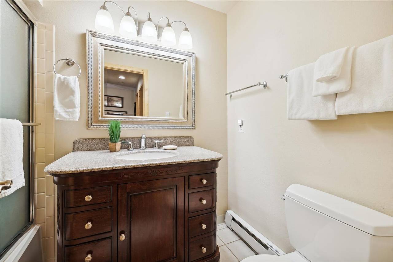 Bathroom - Pine Ridge 15A - Breckenridge Vacation Rental Bathroom - Pine Ridge 15A - Breckenridge Vacation Rental