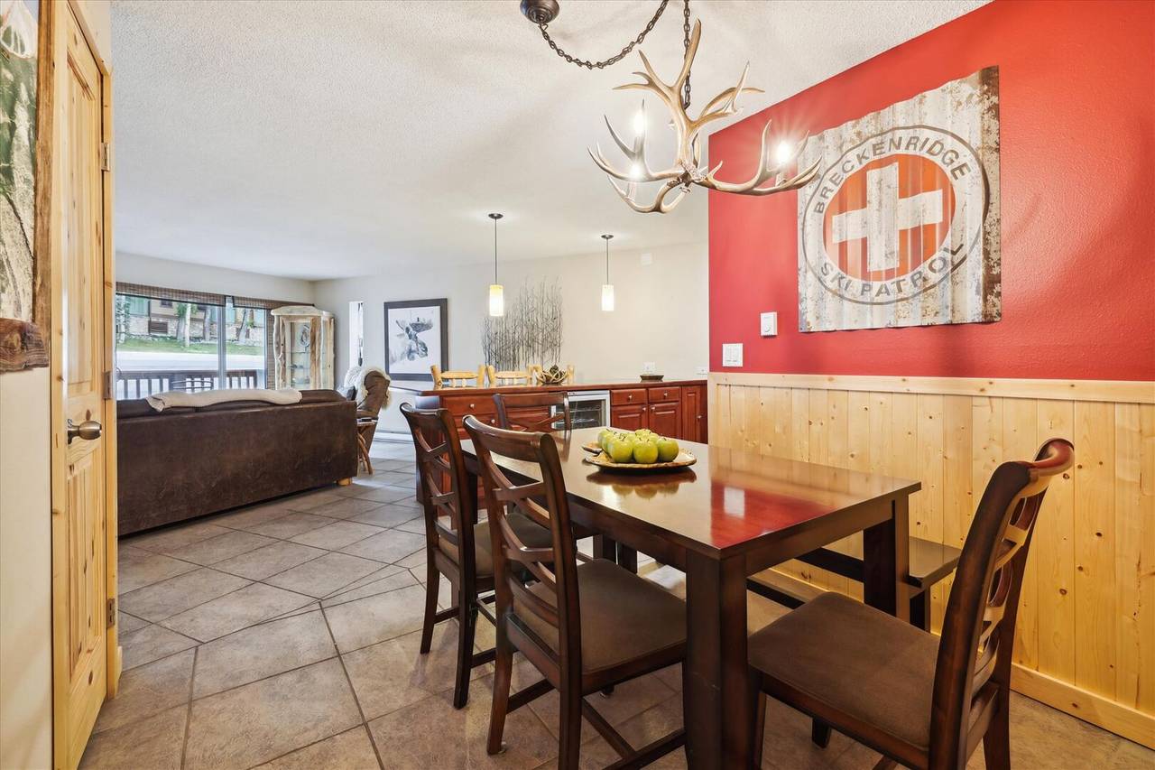 Dining Area - Pine Ridge 15A - Breckenridge Vacation Rental Dining Area - Pine Ridge 15A - Breckenridge Vacation Rental