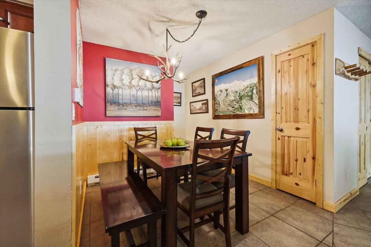 Dining Area - Pine Ridge 15A - Breckenridge Vacation Rental Dining Area - Pine Ridge 15A - Breckenridge Vacation Rental
