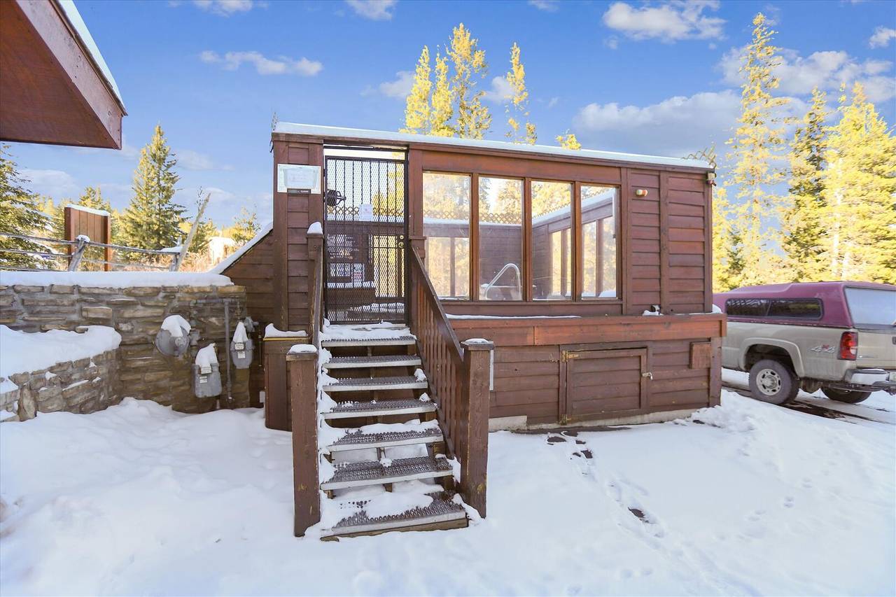 Exterior - Pine Ridge 7E - Ski-in / Ski-Out - Breckenridge Vacation Rental Exterior - Pine Ridge 7E - Ski-in / Ski-Out - Breckenridge Vacation Rental